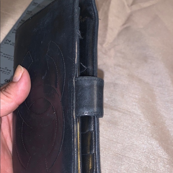 CHANEL Black Leather  GUC Authentic - Picture 5 of 15